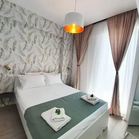 Oasis Apartment